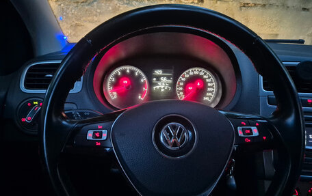 Volkswagen Polo VI (EU Market), 2016 год, 1 170 000 рублей, 7 фотография
