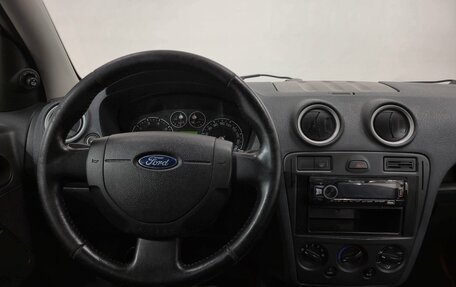 Ford Fusion I, 2006 год, 350 000 рублей, 14 фотография