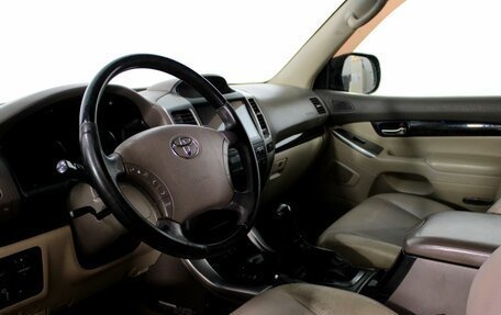 Toyota Land Cruiser Prado 120 рестайлинг, 2008 год, 1 465 000 рублей, 10 фотография