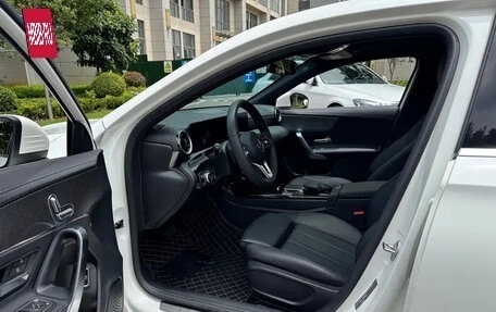 Mercedes-Benz A-Класс, 2023 год, 1 830 100 рублей, 12 фотография