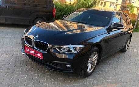 BMW 3 серия, 2018 год, 1 745 000 рублей, 1 фотография