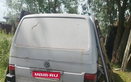 Volkswagen Transporter T4, 1993 год, 250 000 рублей, 3 фотография