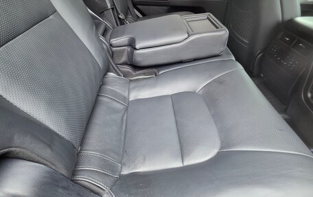 Toyota Land Cruiser 200, 2016 год, 5 700 000 рублей, 14 фотография