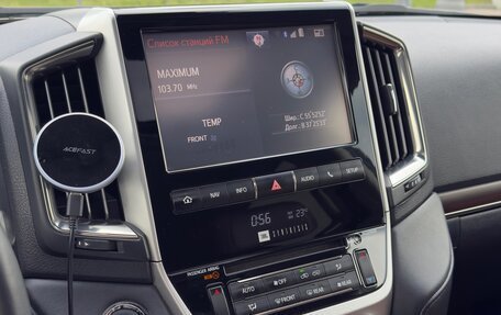 Toyota Land Cruiser 200, 2015 год, 6 300 000 рублей, 10 фотография