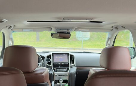 Toyota Land Cruiser 200, 2015 год, 6 300 000 рублей, 11 фотография