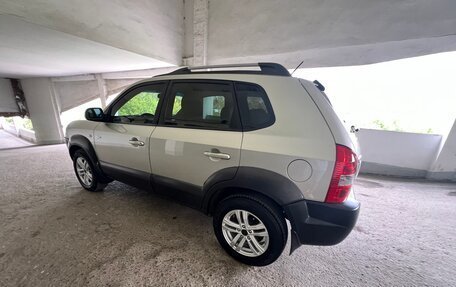 Hyundai Tucson III, 2006 год, 750 000 рублей, 4 фотография
