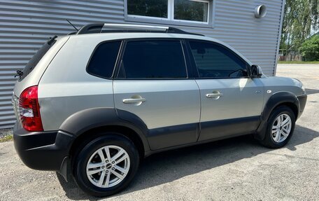 Hyundai Tucson III, 2006 год, 750 000 рублей, 19 фотография