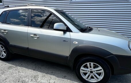 Hyundai Tucson III, 2006 год, 750 000 рублей, 23 фотография