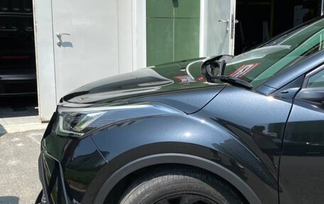 Toyota C-HR I рестайлинг, 2020 год, 2 250 000 рублей, 16 фотография