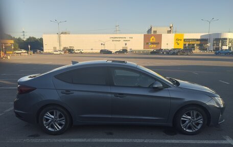 Hyundai Elantra VI рестайлинг, 2018 год, 1 250 000 рублей, 2 фотография