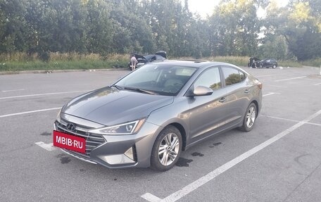 Hyundai Elantra VI рестайлинг, 2018 год, 1 250 000 рублей, 12 фотография