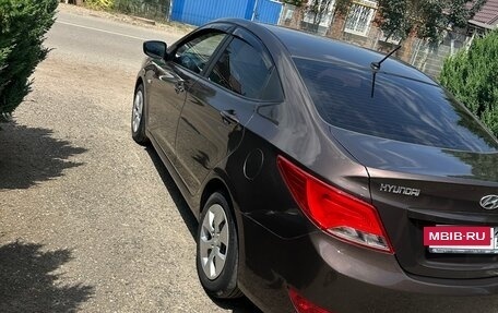 Hyundai Solaris II рестайлинг, 2015 год, 870 000 рублей, 10 фотография