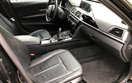 BMW 3 серия, 2018 год, 1 745 000 рублей, 9 фотография