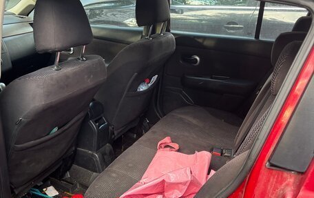 Nissan Tiida, 2011 год, 410 000 рублей, 2 фотография