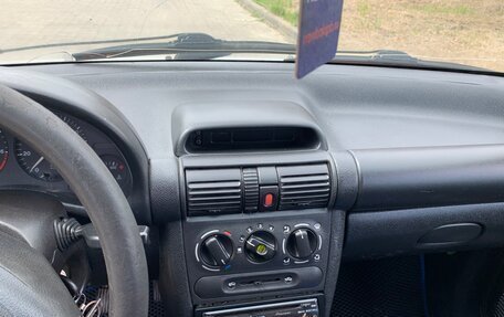 Opel Corsa B, 2000 год, 135 000 рублей, 5 фотография