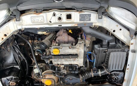 Opel Corsa B, 2000 год, 135 000 рублей, 2 фотография