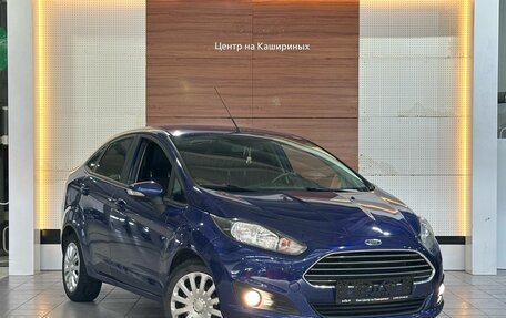 Ford Fiesta, 2015 год, 829 990 рублей, 3 фотография