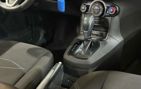 Ford Fiesta, 2015 год, 829 990 рублей, 12 фотография