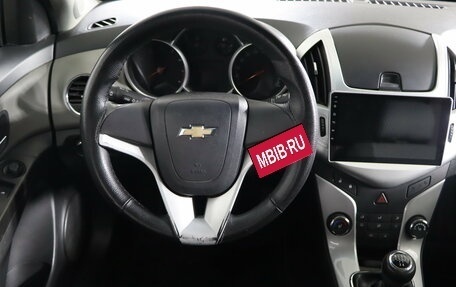 Chevrolet Cruze II, 2012 год, 749 990 рублей, 13 фотография