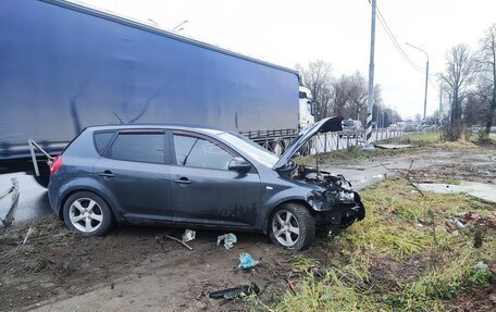 KIA cee'd I рестайлинг, 2009 год, 320 000 рублей, 19 фотография