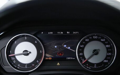 Volkswagen Touareg III, 2019 год, 3 950 000 рублей, 16 фотография