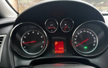 Opel Astra J, 2010 год, 580 000 рублей, 8 фотография