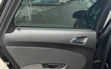 Opel Astra J, 2010 год, 580 000 рублей, 14 фотография