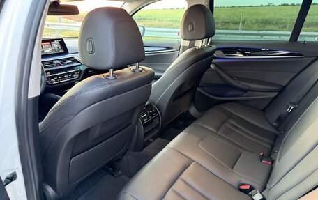 BMW 5 серия, 2018 год, 3 200 000 рублей, 14 фотография