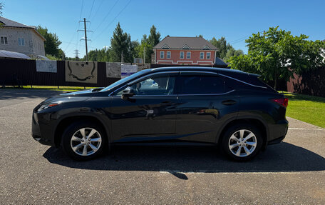 Lexus RX IV рестайлинг, 2017 год, 3 250 000 рублей, 4 фотография