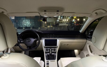 Volkswagen Passat B8 рестайлинг, 2017 год, 1 820 000 рублей, 11 фотография
