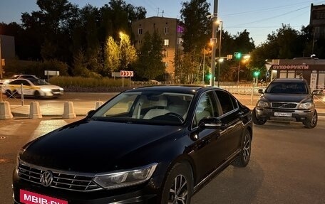 Volkswagen Passat B8 рестайлинг, 2017 год, 1 820 000 рублей, 3 фотография