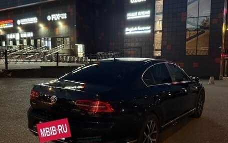 Volkswagen Passat B8 рестайлинг, 2017 год, 1 820 000 рублей, 5 фотография