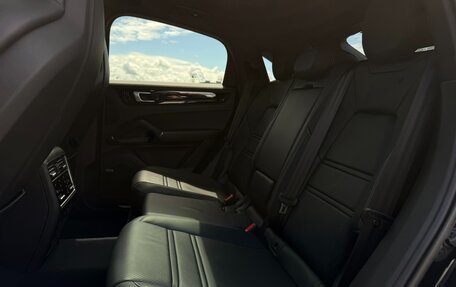 Porsche Cayenne III, 2021 год, 11 500 000 рублей, 18 фотография