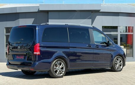 Mercedes-Benz V-Класс, 2018 год, 3 900 000 рублей, 4 фотография