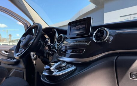 Mercedes-Benz V-Класс, 2018 год, 3 900 000 рублей, 9 фотография