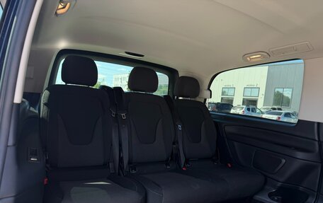 Mercedes-Benz V-Класс, 2018 год, 3 900 000 рублей, 17 фотография