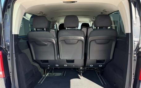 Mercedes-Benz V-Класс, 2018 год, 3 900 000 рублей, 18 фотография