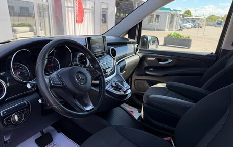 Mercedes-Benz V-Класс, 2018 год, 3 900 000 рублей, 14 фотография