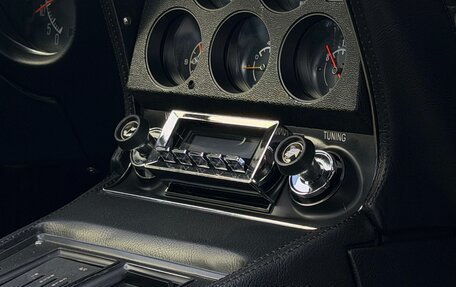 Chevrolet Corvette C3, 1977 год, 5 900 000 рублей, 18 фотография