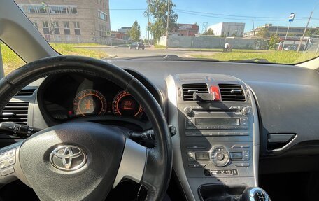 Toyota Auris II, 2007 год, 450 000 рублей, 12 фотография