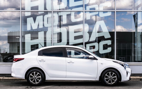 KIA Rio IV, 2021 год, 1 398 000 рублей, 5 фотография