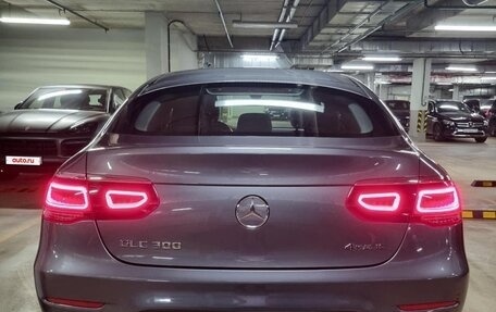 Mercedes-Benz GLC, 2019 год, 5 600 000 рублей, 4 фотография