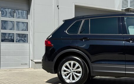 Volkswagen Tiguan II, 2019 год, 2 320 000 рублей, 13 фотография