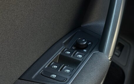 Volkswagen Tiguan II, 2019 год, 2 320 000 рублей, 27 фотография