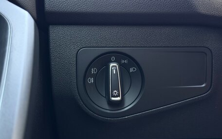 Volkswagen Tiguan II, 2019 год, 2 320 000 рублей, 28 фотография