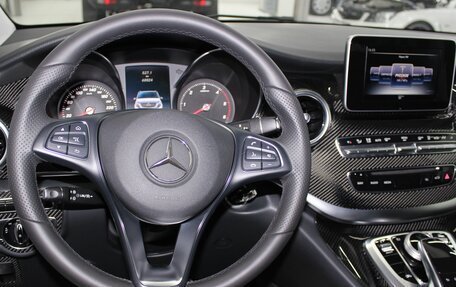 Mercedes-Benz V-Класс, 2015 год, 4 500 000 рублей, 11 фотография