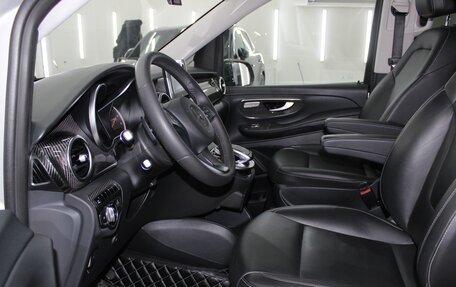 Mercedes-Benz V-Класс, 2015 год, 4 500 000 рублей, 12 фотография