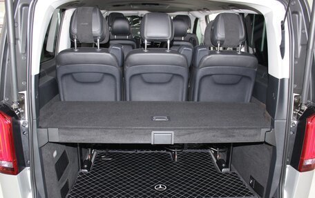 Mercedes-Benz V-Класс, 2015 год, 4 500 000 рублей, 18 фотография