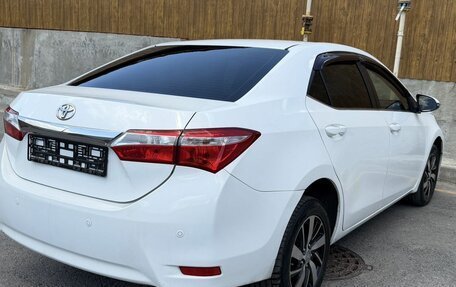 Toyota Corolla, 2014 год, 1 300 000 рублей, 6 фотография
