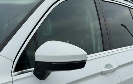 Volkswagen Tiguan II, 2018 год, 2 550 000 рублей, 14 фотография